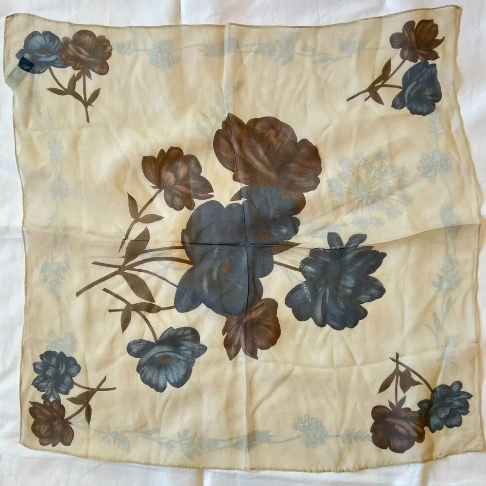 A. Brod Scarf Womens sheer beige chiffon silk blue flowers vintage 20 ins sq